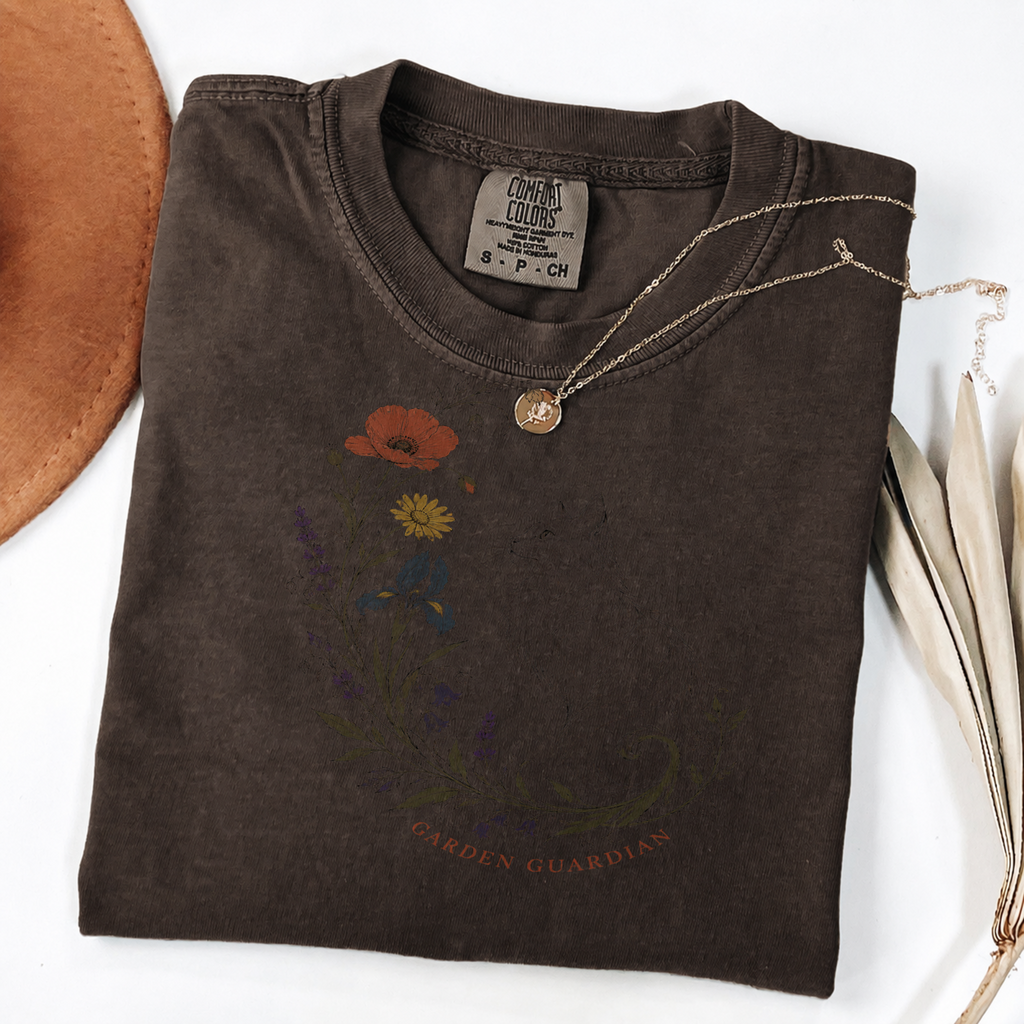 Garden Guardian Cat Vintage Botanical Tee