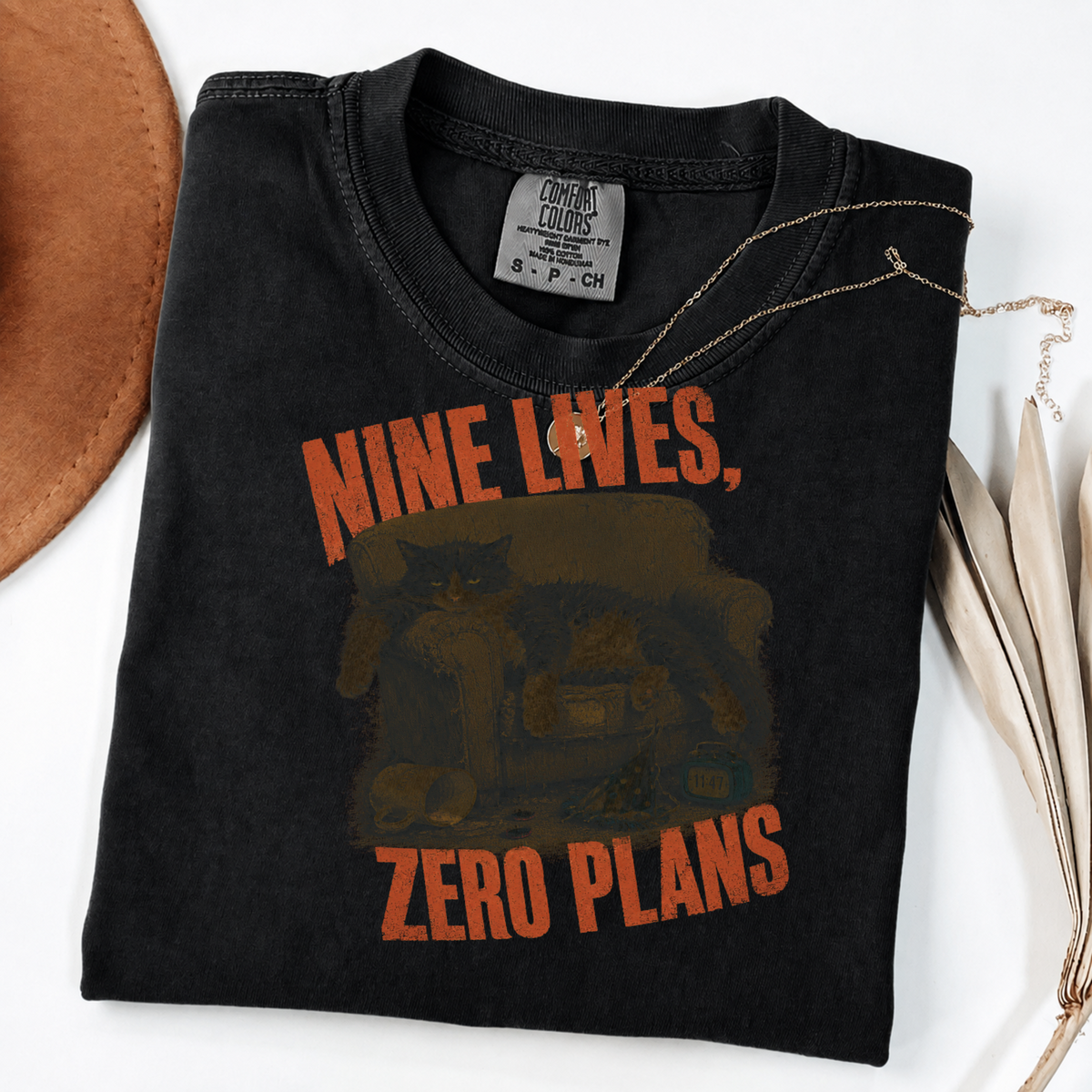 Nine Lives Zero Plans - Funny Vintage Cat Tee